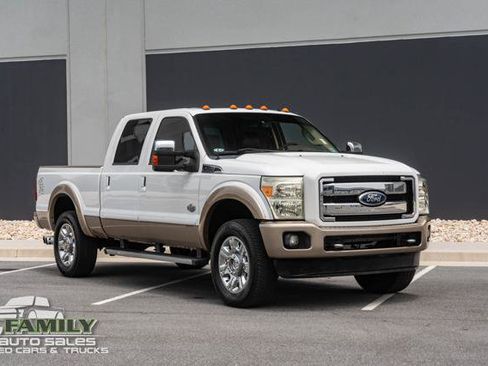 Used 2012 Ford F250 King Ranch w/ King Ranch w/Chrome Pkg AWD/4WD image 12
