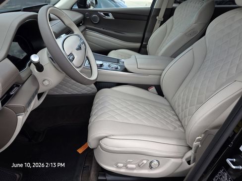 Used 2024 Genesis GV80 3.5T w/ Prestige Package AWD/4WD image 14