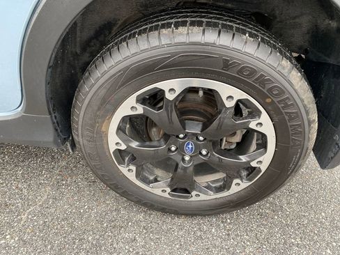 Certified 2023 Subaru Crosstrek 2.0i image 11