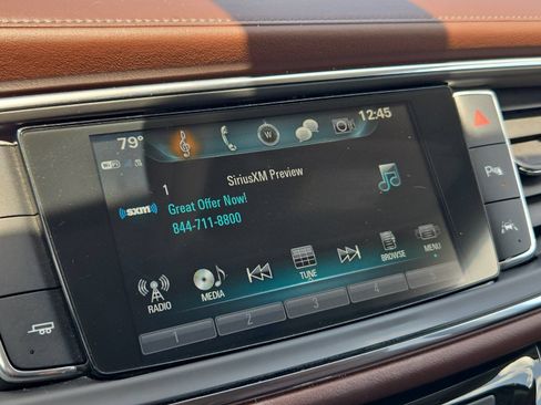 Used 2018 Buick Enclave Avenir w/ Avenir Technology Package FWD image 18
