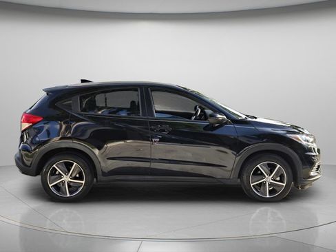 Used 2022 Honda HR-V EX image 3