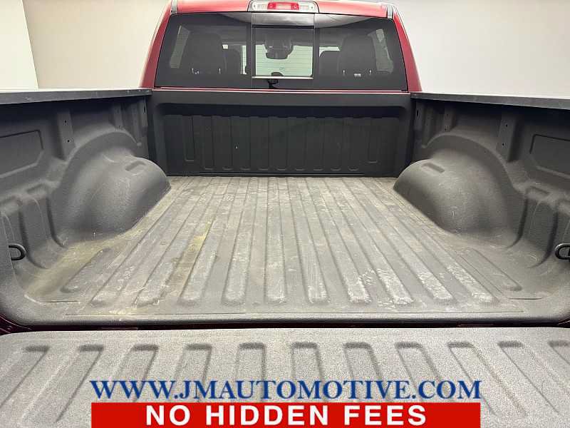 Used 2022 RAM 1500 Laramie AWD/4WD image 11