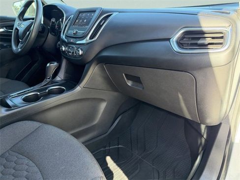 Certified 2021 Chevrolet Equinox LT image 8