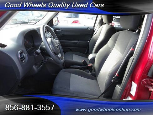 Used 2016 Jeep Patriot Sport w/ Power Value Group image 13