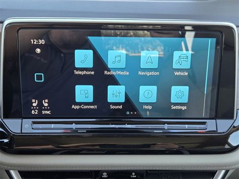 New 2026 Volkswagen Atlas SE image 14