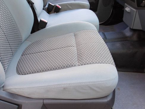 Used 2011 Ford F250 XLT w/ XLT Interior Pkg AWD/4WD image 20