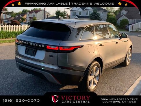 Used 2020 Land Rover Range Rover Velar S image 4