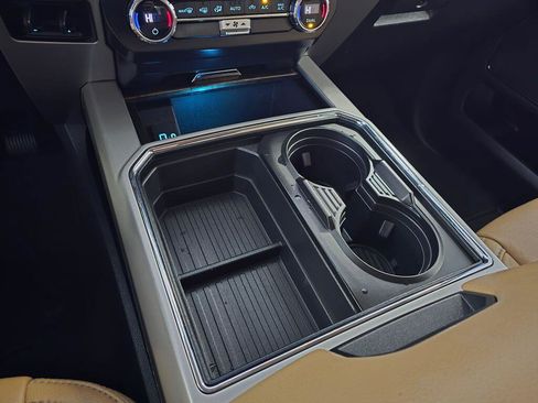 Used 2022 Ford F250 Lariat AWD/4WD image 30