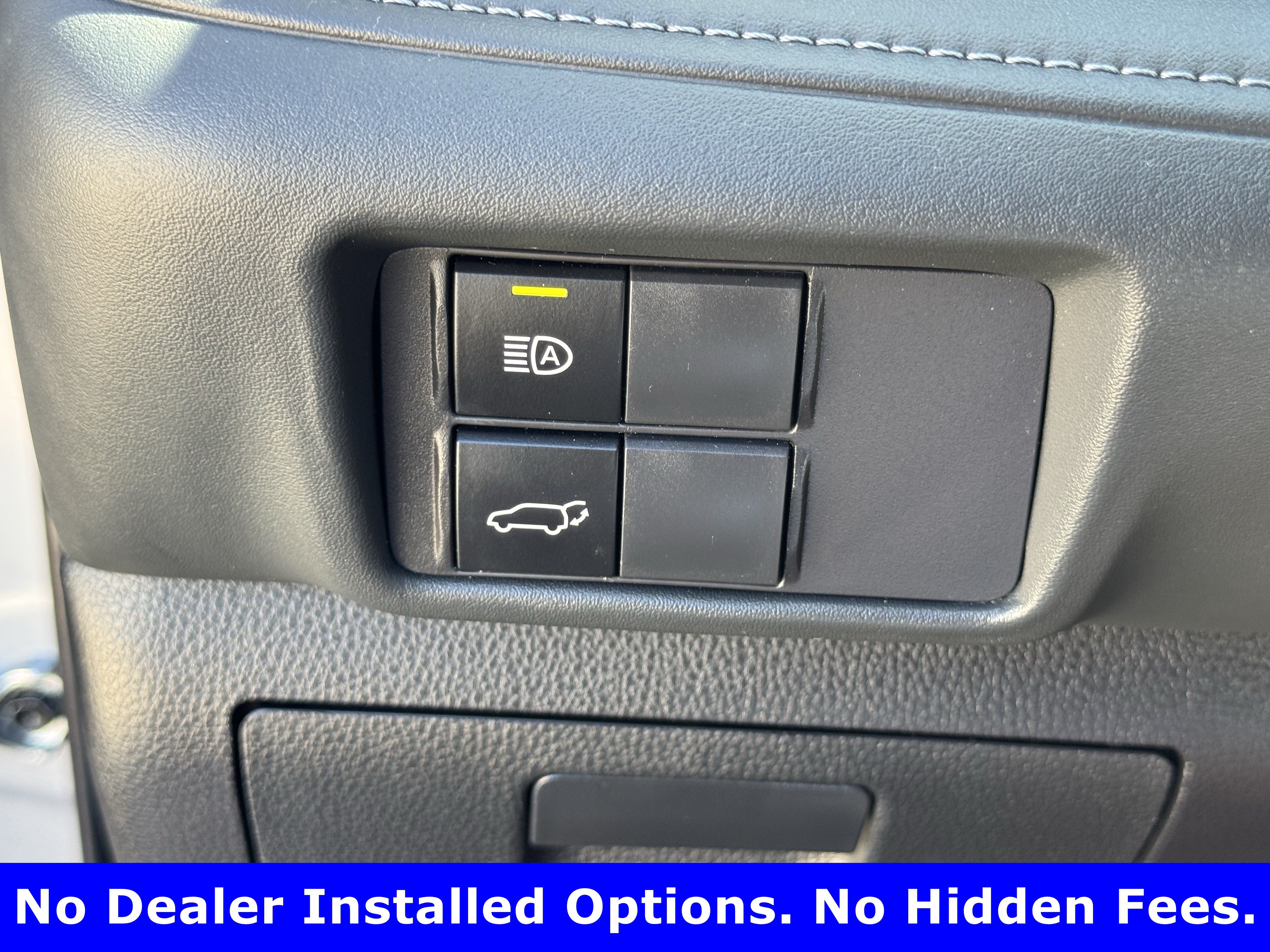 Used 2022 Toyota Highlander XLE FWD image 20