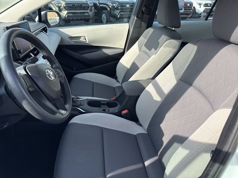 Certified 2024 Toyota Corolla LE image 9