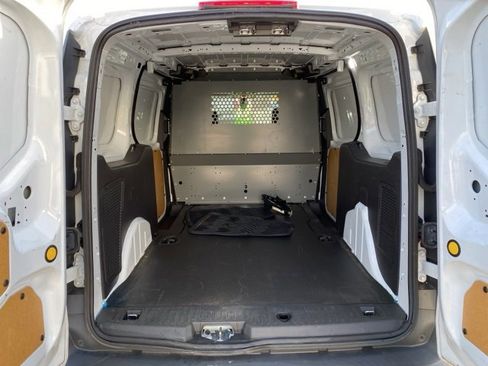 Used 2018 Ford Transit Connect XL image 5