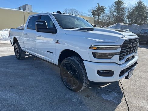 Used 2025 RAM 2500 Laramie image 7