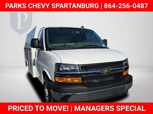New 2025 Chevrolet Express 3500 w/ Power Convenience Package image 13