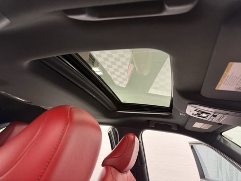 Used 2022 Toyota Highlander XSE image 28