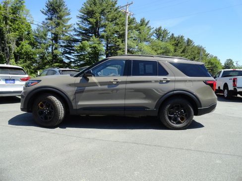 New 2026 Ford Explorer Tremor w/ Tremor Ultimate Package AWD/4WD image 8