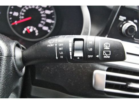 Used 2022 Kia Seltos LX AWD/4WD image 17