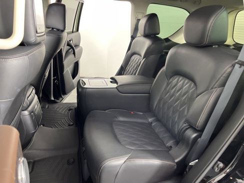 Used 2023 Nissan Armada Platinum w/ Captain's Chairs Package image 39