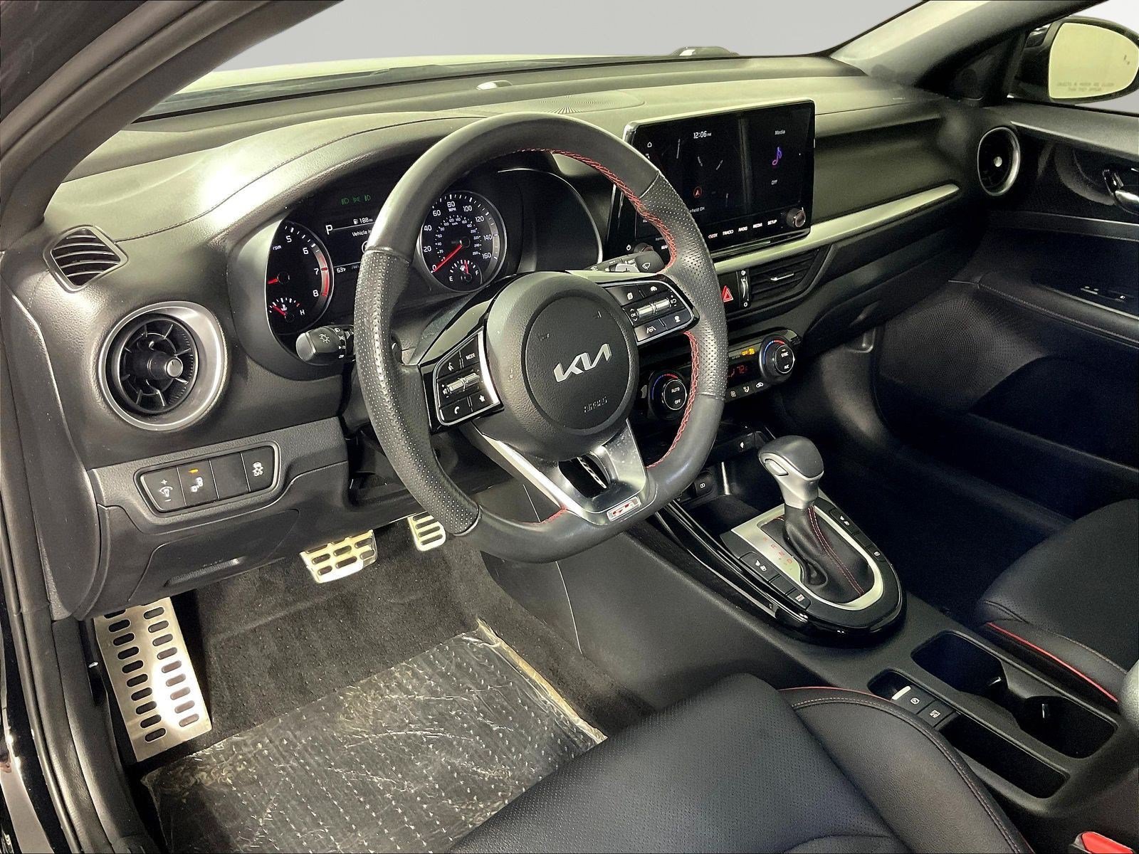 Used 2023 Kia Forte GT w/ GT2 Package FWD image 17