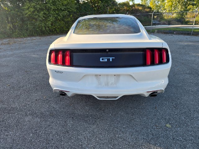 Used 2017 Ford Mustang GT w/ GT Performance Package RWD image 4