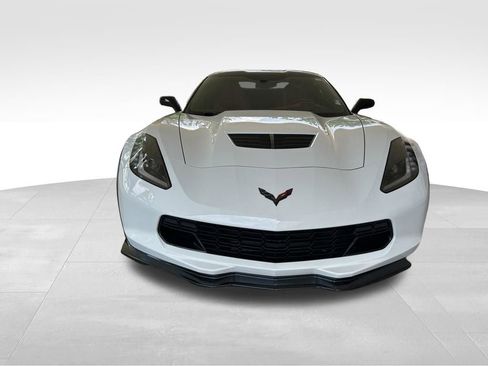 Used 2015 Chevrolet Corvette Z06 w/ 3LZ Preferred Equipment Group image 8