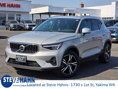 Used 2023 Volvo XC40 B5 Plus