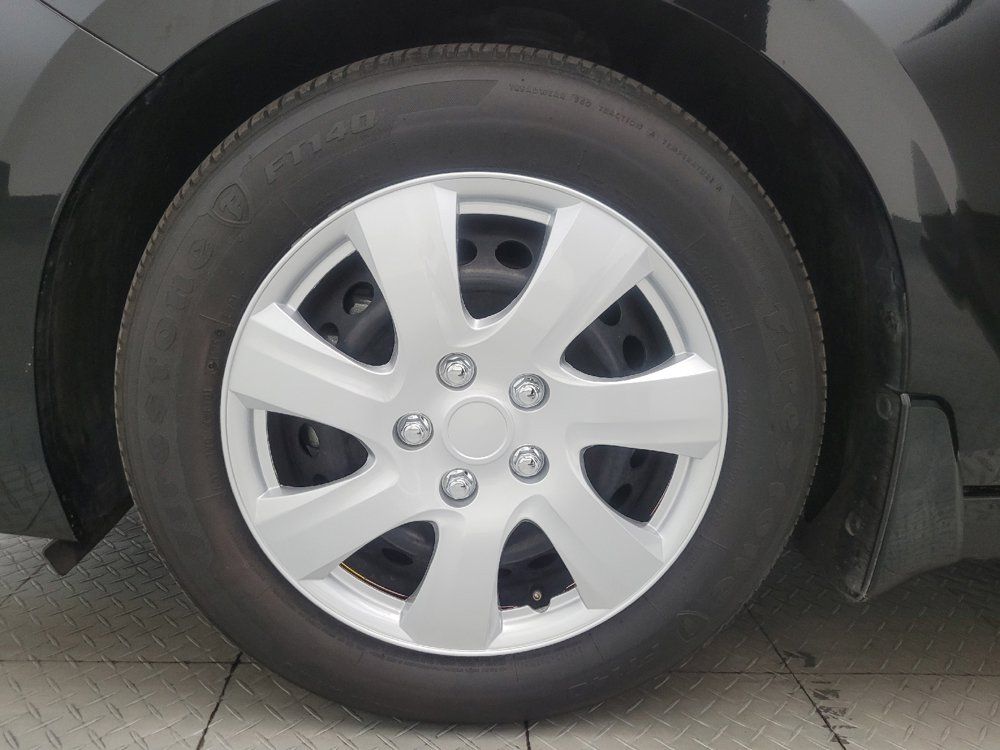 Used 2025 Nissan Sentra S FWD image 31