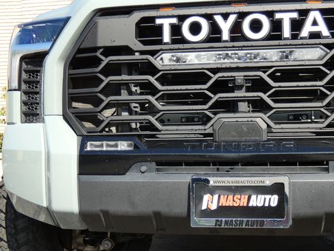 Used 2024 Toyota Tundra Limited image 19