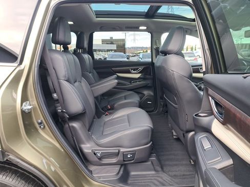 Used 2022 Subaru Ascent Touring image 15
