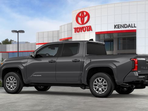 Used 2026 Toyota Tacoma SR5 AWD/4WD image 7