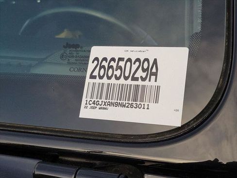 Certified 2022 Jeep Wrangler Sport AWD/4WD image 7