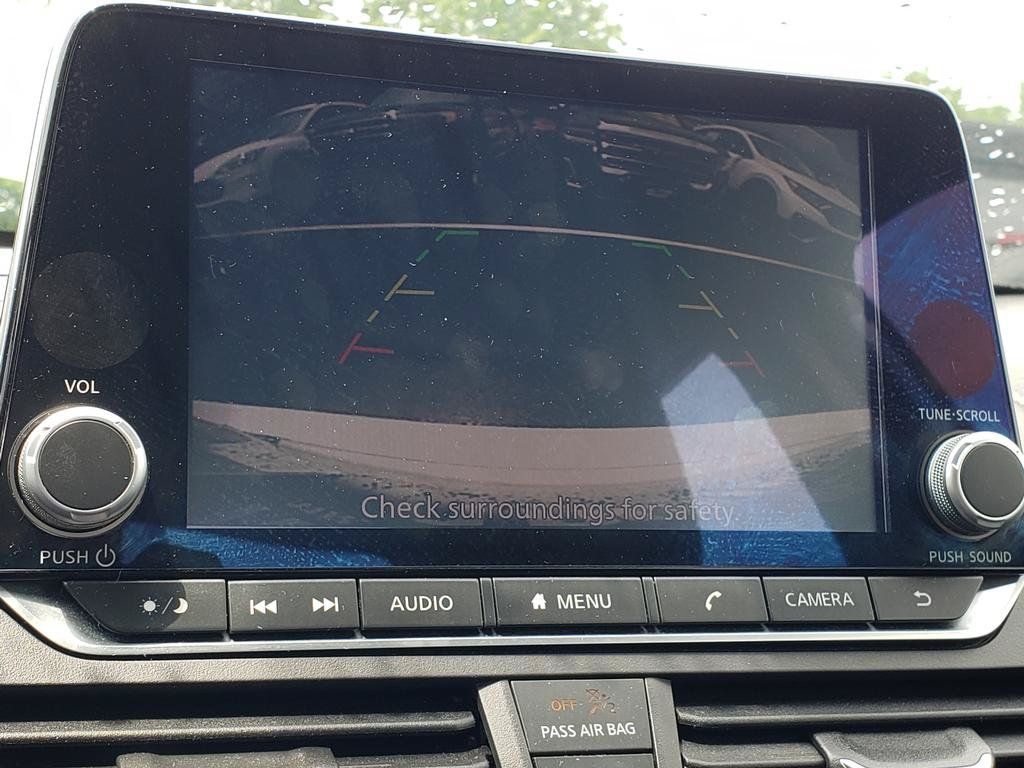 Used 2023 Nissan Altima 2.5 SV FWD image 15