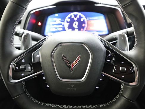 Certified 2022 Chevrolet Corvette Stingray Coupe w/ 1LT RWD image 3