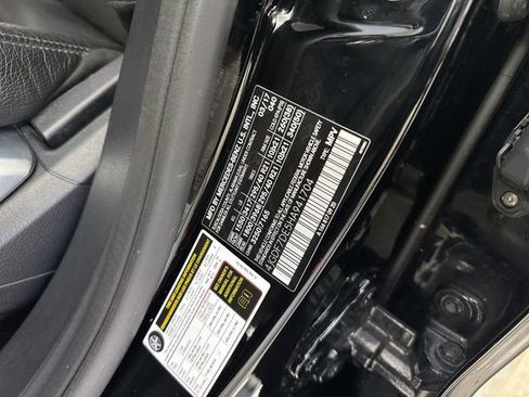 Used 2017 Mercedes-Benz GLS 550 4MATIC image 39