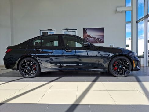 Certified 2026 BMW 330i xDrive Sedan w/ M Sport Package AWD/4WD image 7