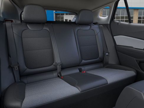 New 2026 Chevrolet Trax LT image 17