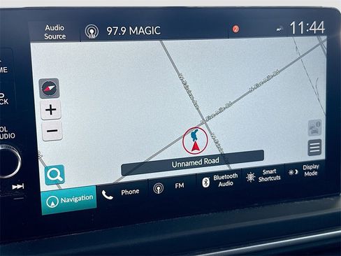 Used 2024 Honda Pilot Elite image 13