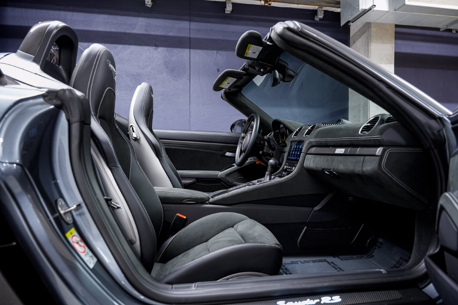 Used 2024 Porsche 718 Boxster Spyder RS RWD image 28