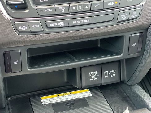 Used 2023 Honda Passport TrailSport image 21