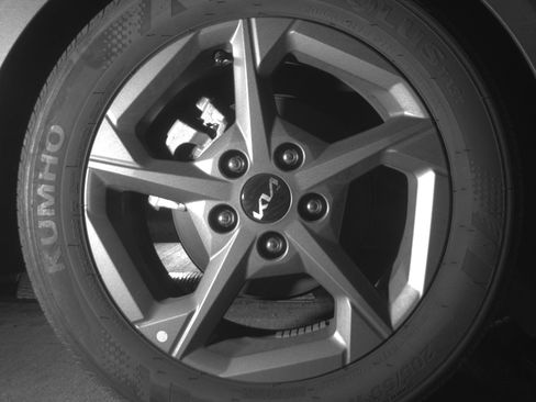 Used 2025 Kia K4 LXS image 15