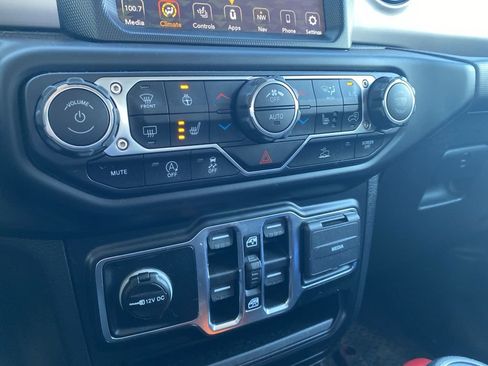 Used 2021 Jeep Gladiator Sport w/ Quick Order Package 24Q 80Th image 12