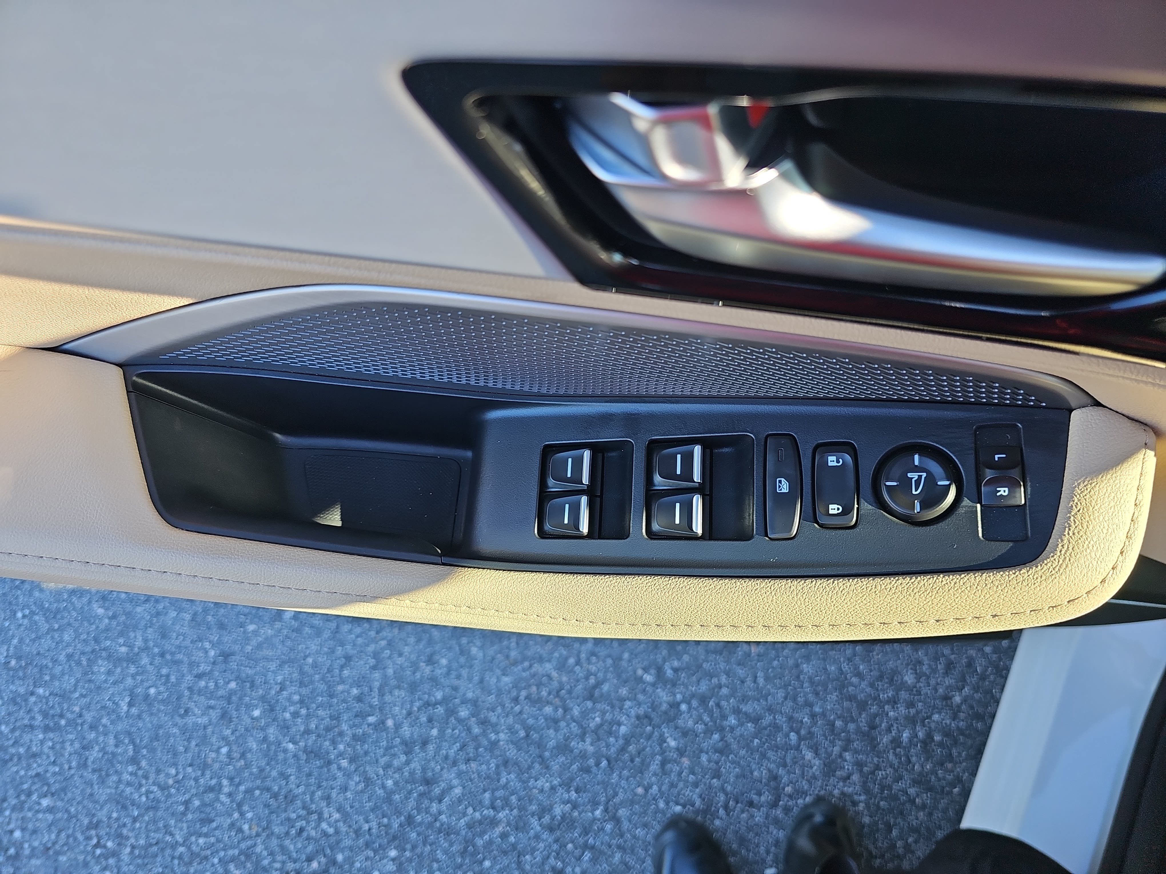 Certified 2026 Acura MDX SH-AWD image 29