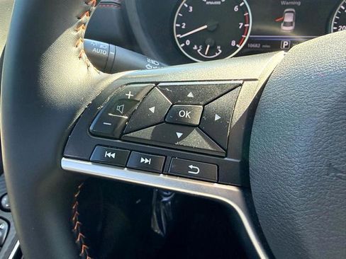 Used 2025 Nissan Sentra SR w/ Midnight Edition image 26