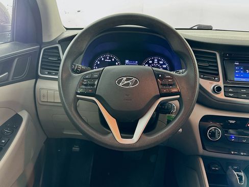 Used 2018 Hyundai Tucson SE image 17