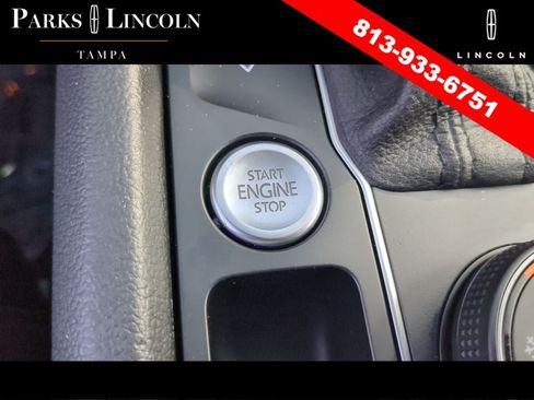 Used 2019 Volkswagen Atlas SEL Premium AWD/4WD image 34