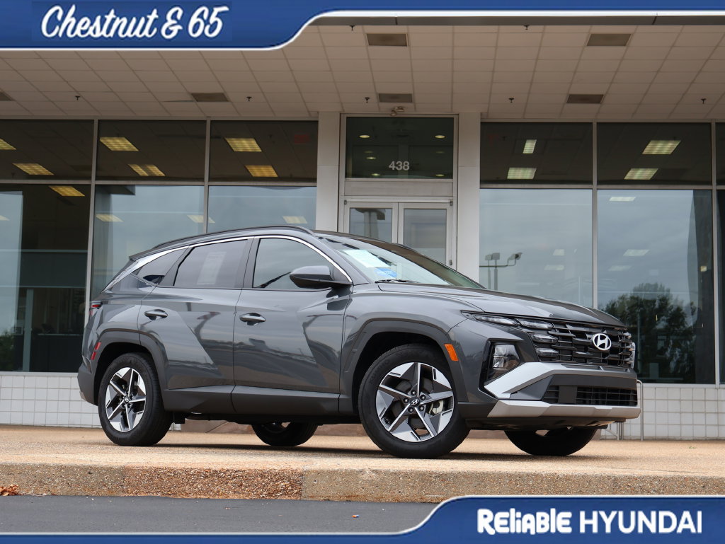 Certified 2025 Hyundai Tucson SEL FWD image 2
