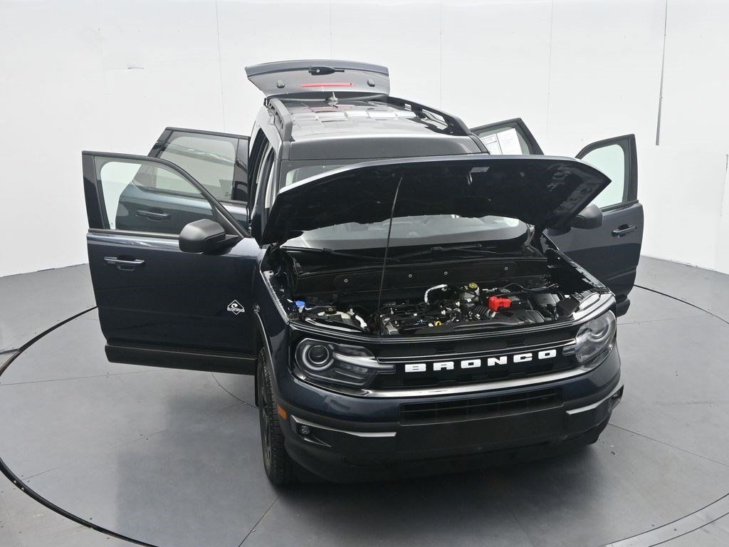Used 2022 Ford Bronco Sport Outer Banks w/ Tech Package AWD/4WD image 47