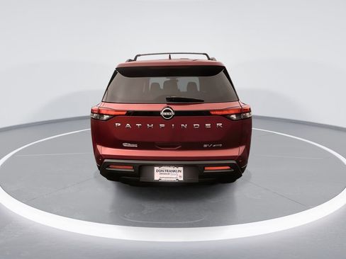 Used 2024 Nissan Pathfinder SV w/ Cargo Package image 7