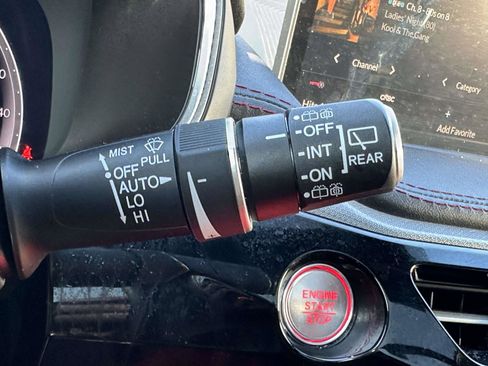 Used 2023 Acura MDX A-Spec image 33