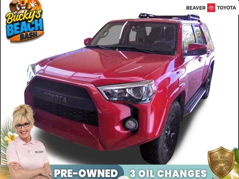 Used 2019 Toyota 4Runner SR5 AWD/4WD image 1