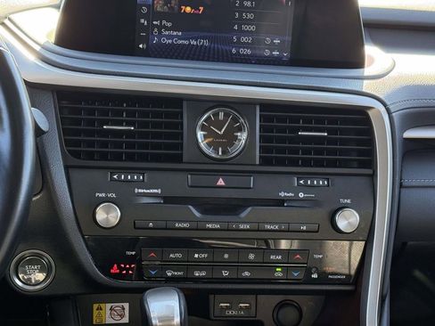 Used 2021 Lexus RX 350L Premium image 18